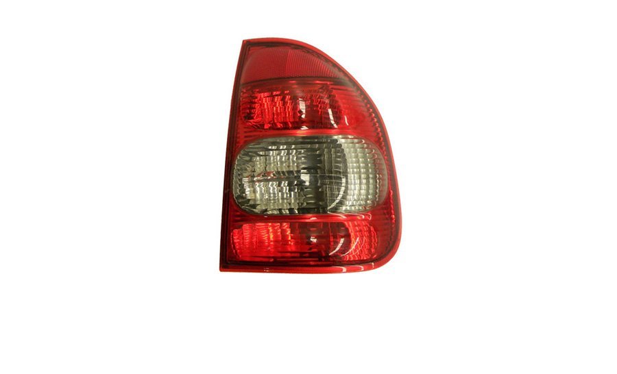 Faro trasero Chevrolet Corsa Classic 2000 4 puertas derecho