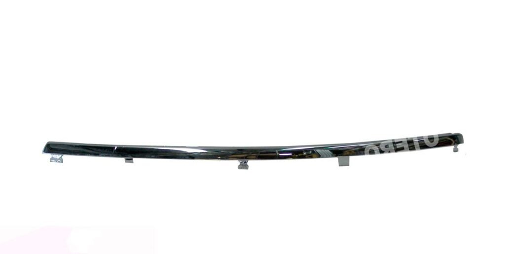 Moldura Paragolpe Delantero Passat B5 (vira Cromada) izquierdo